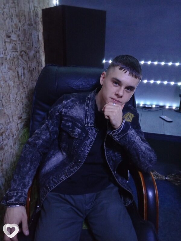 Даниил, 20, Чите — анкета №1767110