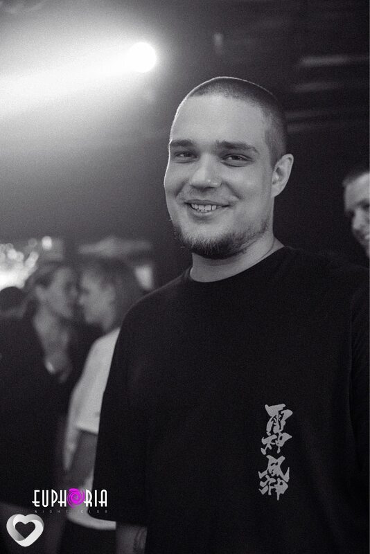 Павел, 26, Абакане — анкета №1769990
