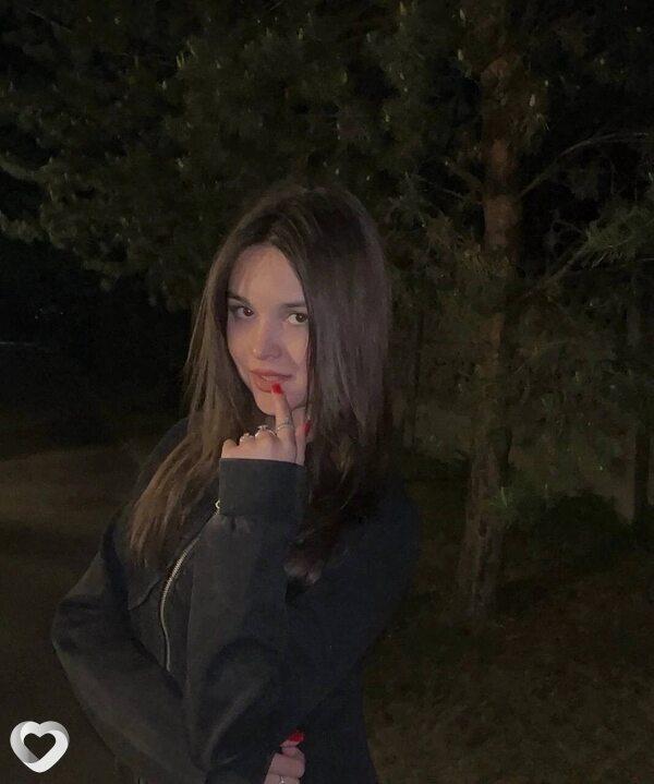 Анжела, 24, Москве — анкета №1768011