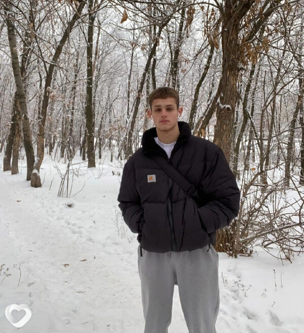 Артём, 28, Борисове — анкета №1768219