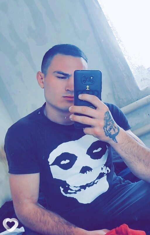 Тёма, 25, Новошахтинске — анкета №1768869