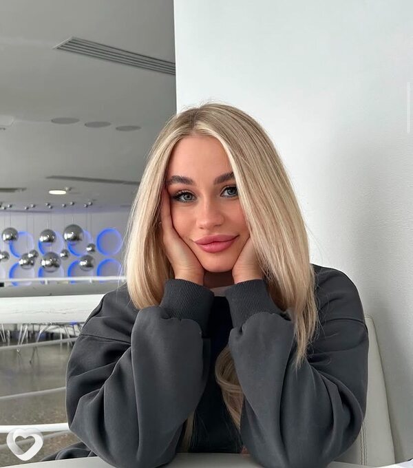 Арина, 23, Москве — анкета №1769224