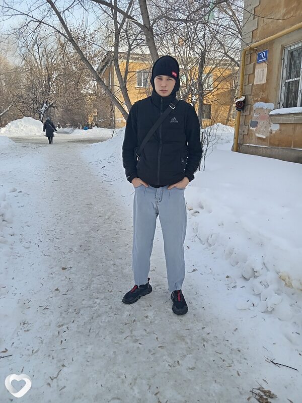 Даниил, 19, Челябинске — анкета №1769567