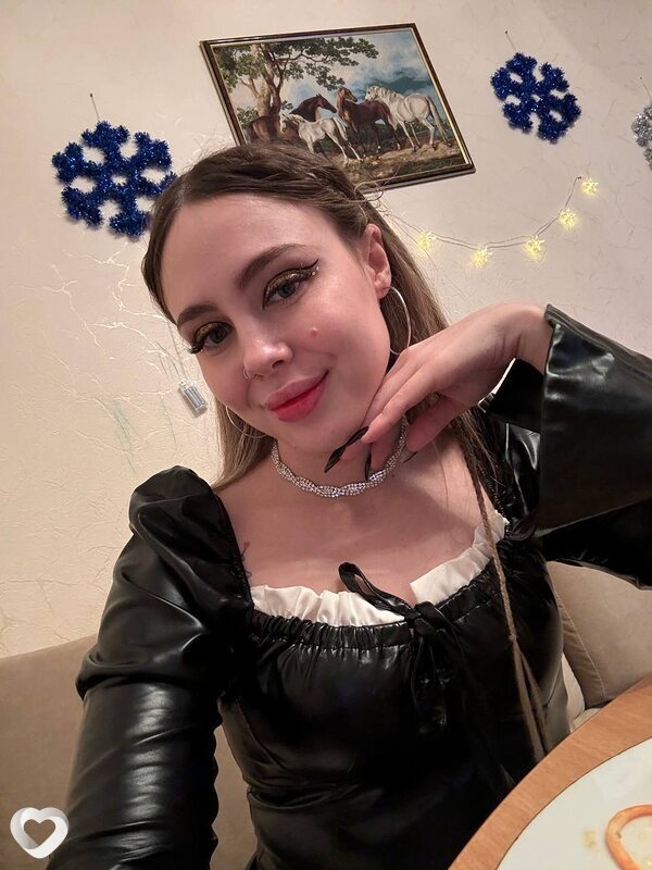 Люба, 23, Москве — анкета №1769617