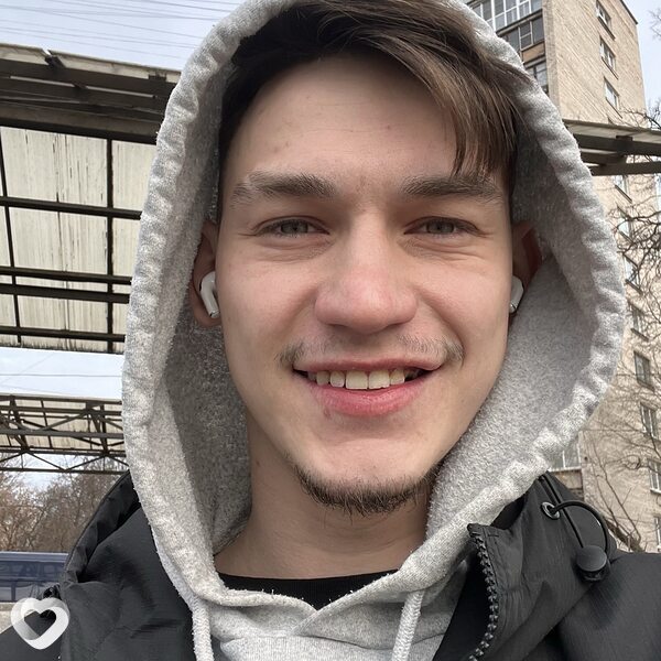 Максим, 24, Санкт-Петербурге — анкета №1769804