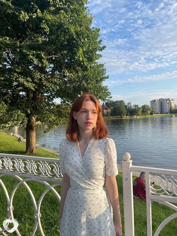 Аня, 21, Архангельске — анкета №1769820