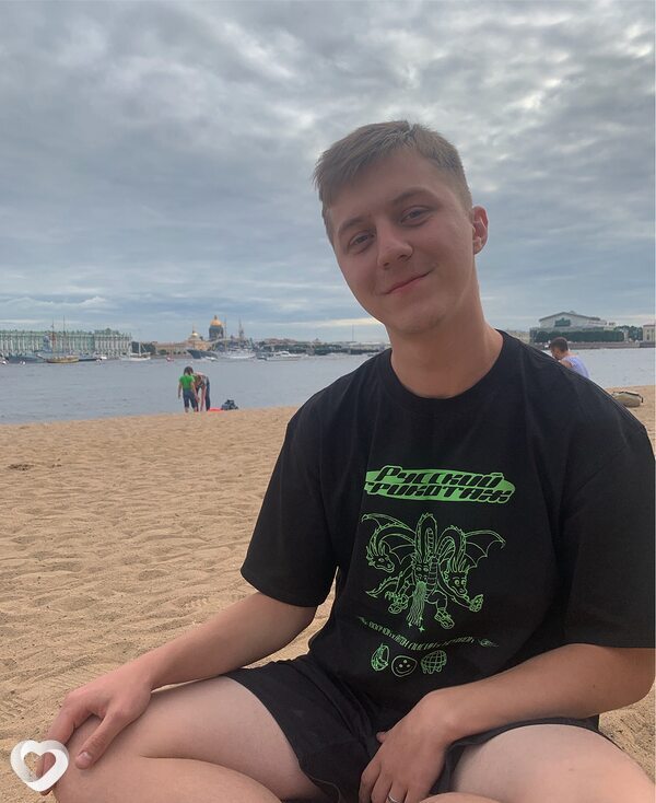 Максим, 26, Москве — анкета №1770224