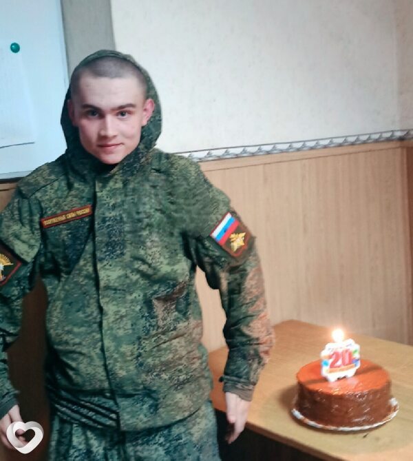 Евгений, 22, Саянске — анкета №1771456