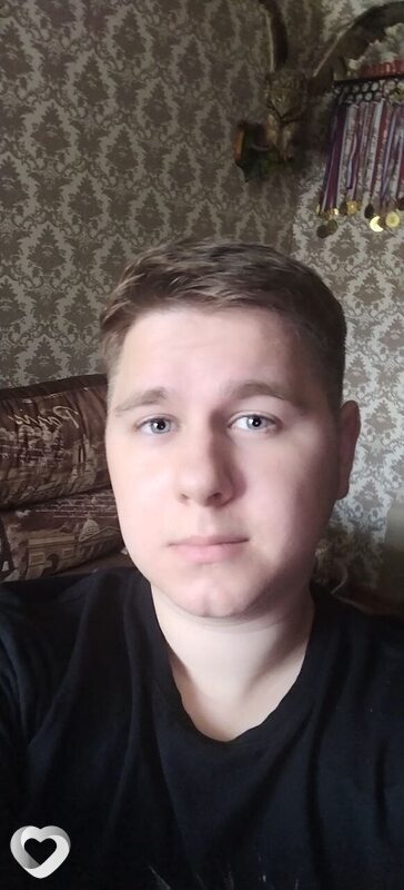 Михаил, 20, Брянске — анкета №1771746