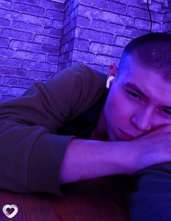 Денис, 28, Москве — анкета №1773725