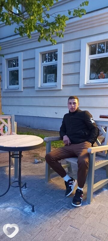 Роман, 23, Саранске — анкета №1774331