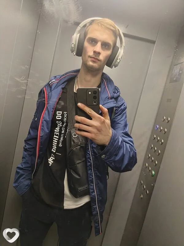 Алексей, 23, Москве — анкета №1774748