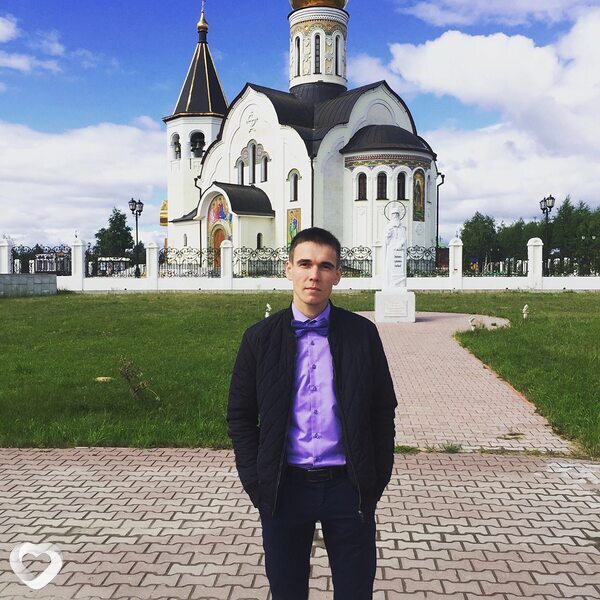 Максим, Североуральск
