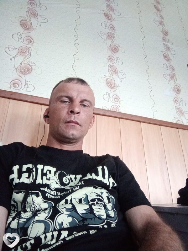 Виктор, 37, Нижнеудинске — анкета №1776860