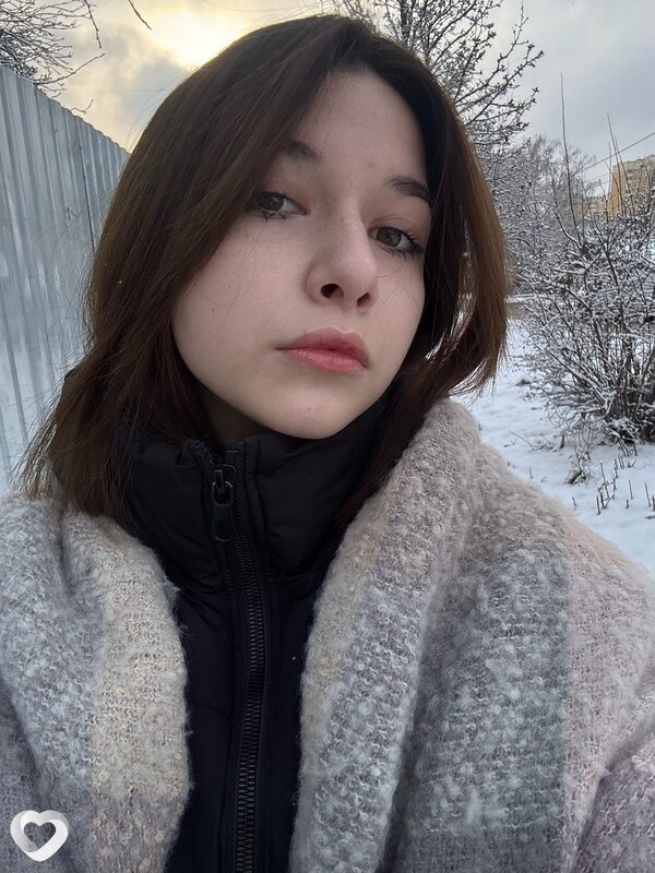 Вика, 20, Калуге — анкета №1777247