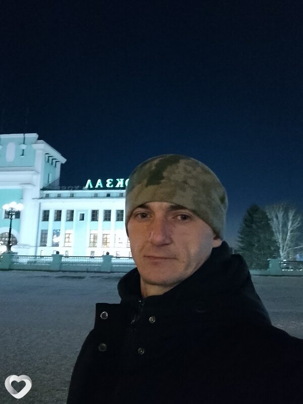 Юрий, 32, Енакиеве — анкета №1777305