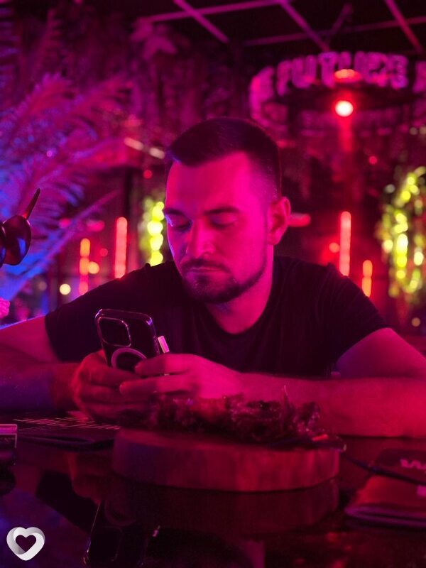 Михаил, 31, Воронеже — анкета №1777555