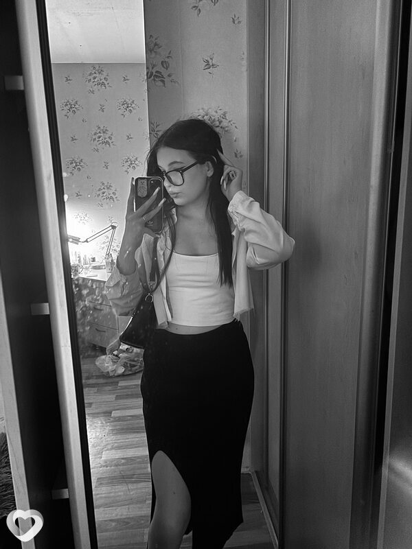 Вика, 20, Минске — анкета №1777763