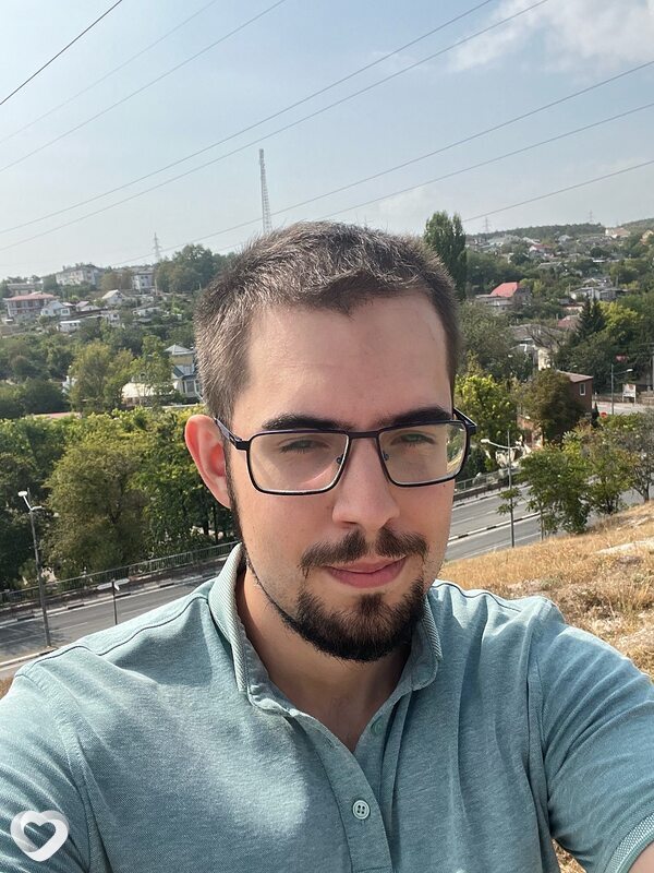 Михаил, 27, Макеевке — анкета №1779001