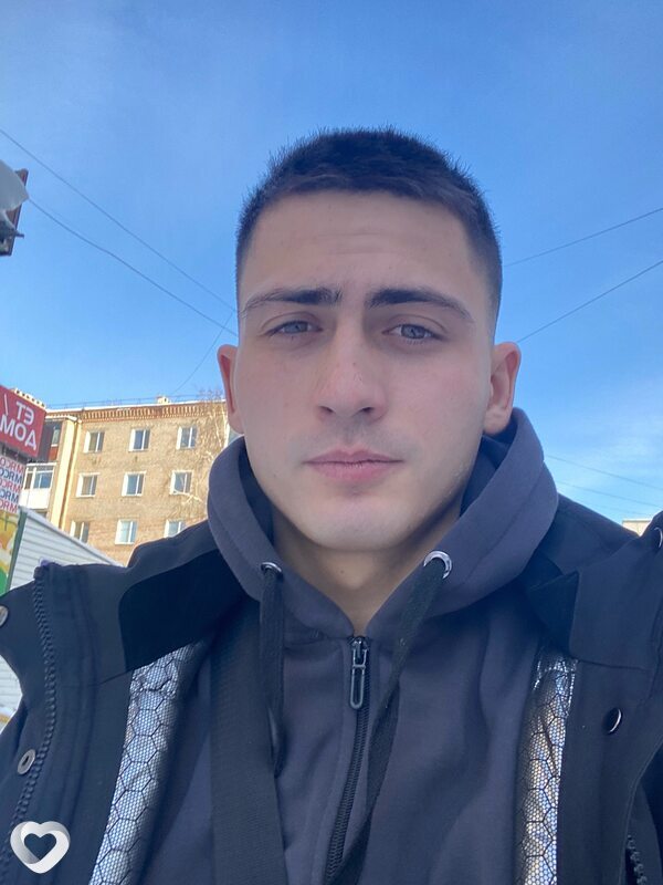 Анатолий, 23, Владимире — анкета №1779654