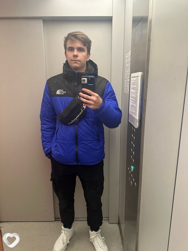Евгений, 20, Колпино — анкета №1780722