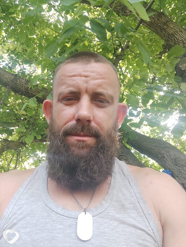 Толя, Червоноград