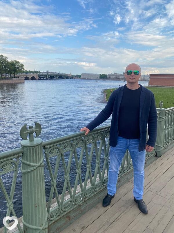 Владимир, Учалы
