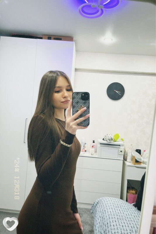 Анна, 24, Омске — анкета №1784933