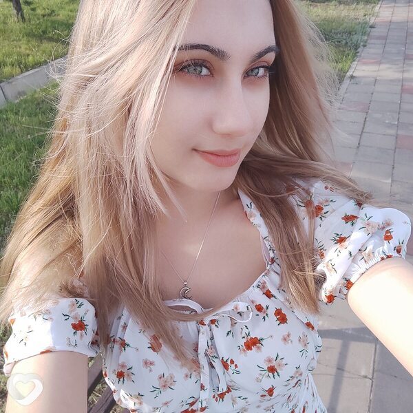 Арина, 22, Талдыкорган — анкета №1785525