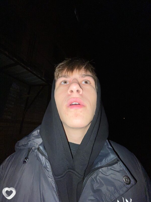 Иван, 20, Волгограде — анкета №1786078