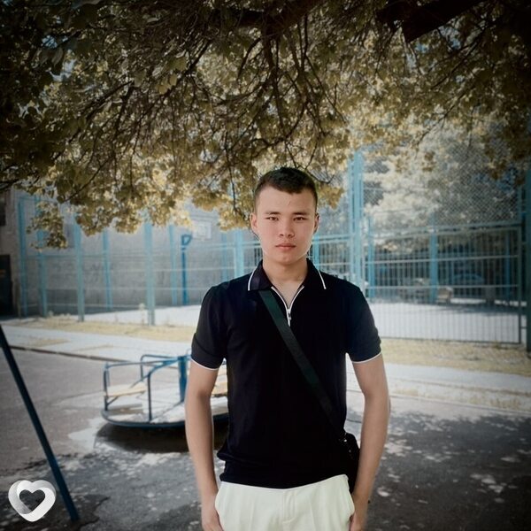 Абзал, 20, Алматы — анкета №1787543