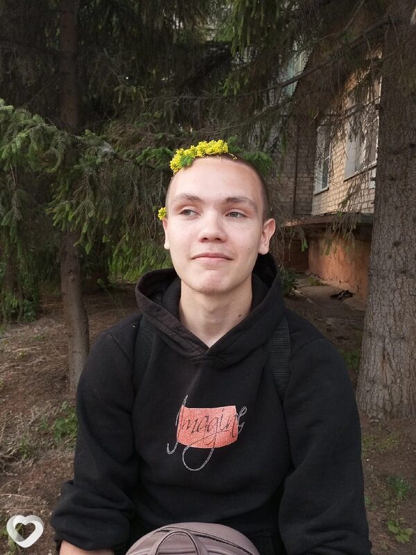 Антон, 20, Омске — анкета №1787862