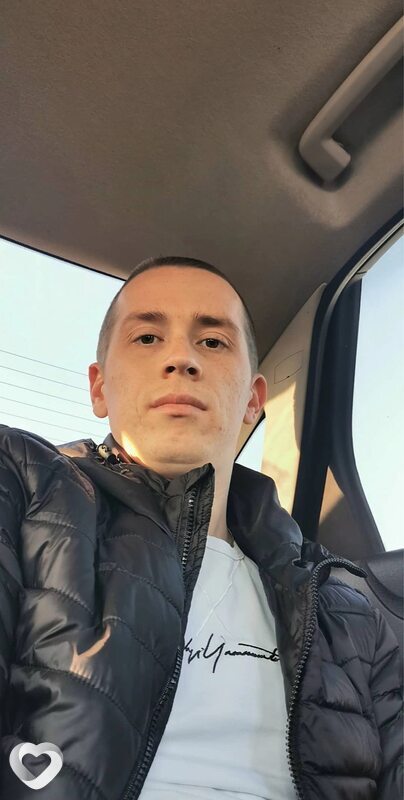 Максим, 29, Екатеринбурге — анкета №1789072