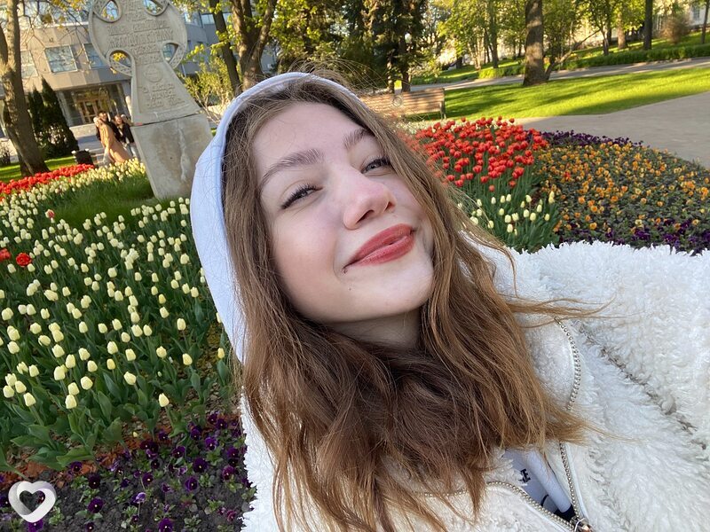 Алена, 20, Москве — анкета №1790511