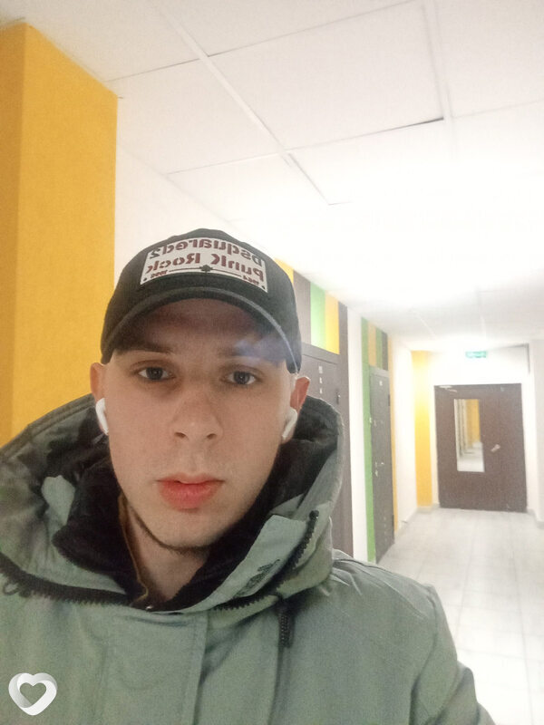 Дмитрий, 31, Луге — анкета №1790478