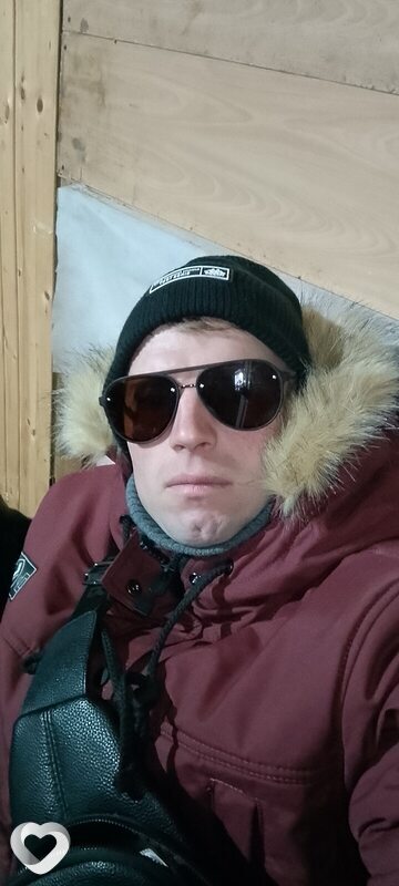 Даниил Шишковец, Сланцы