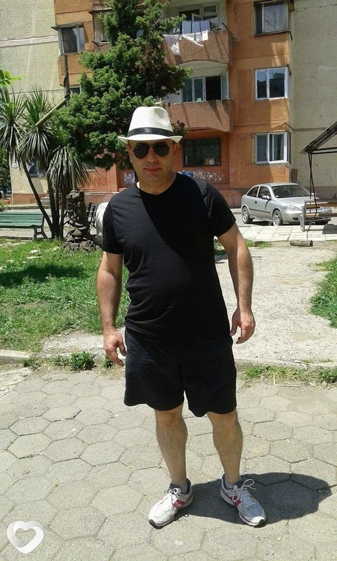 Мамука, Батуми