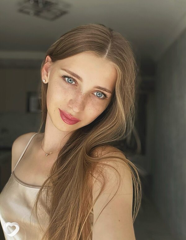 Эвелина, 19, Могилев — анкета №1792299