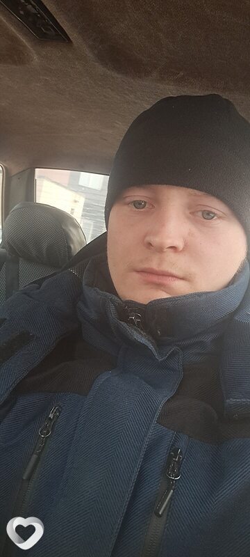 Михаил, 29, Осинниках — анкета №1792978