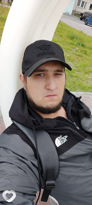 Евгений, Надым
