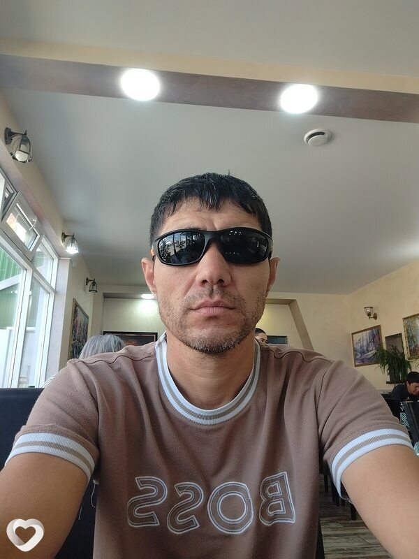 Зафар, Сургут