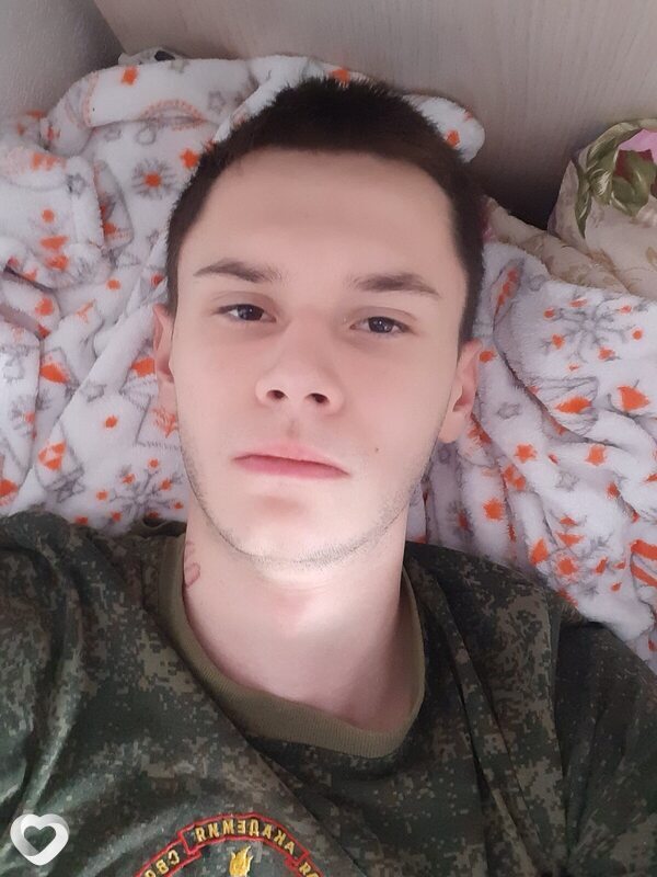 Ден, 21, Москве — анкета №1795334