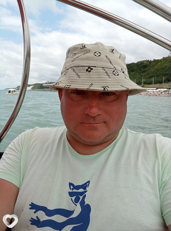 Дмитрий, Адлер