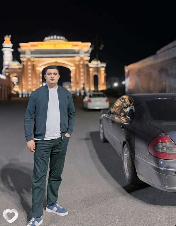 Мухсин, 25, Москве — анкета №1797143