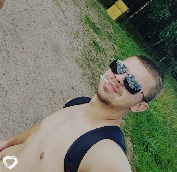Олег, 24, Волковыске — анкета №1798336