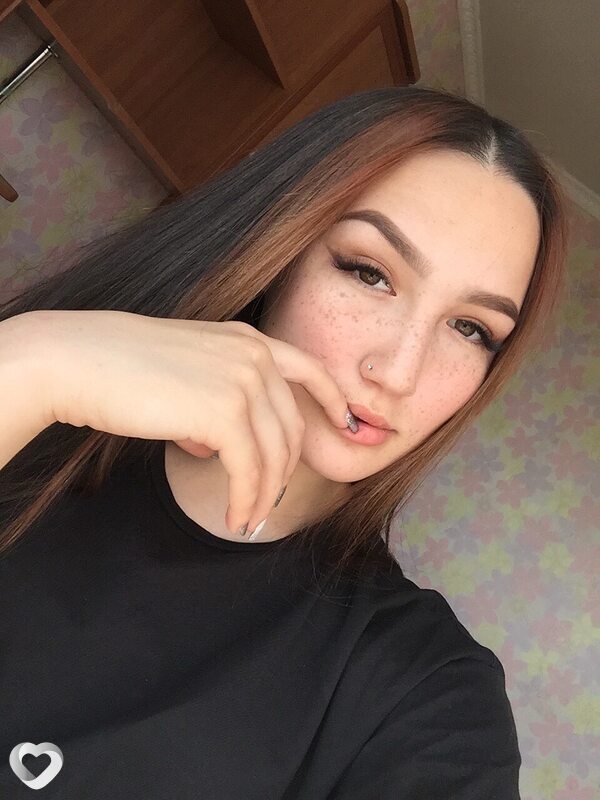 Алина, 23, Уфе — анкета №1798835