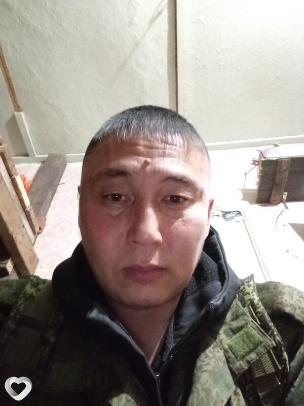 Александр, 40, Олекминске — анкета №1799248