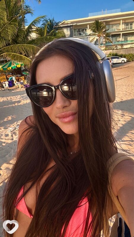 Карина, 27, Ижевске — анкета №1800044