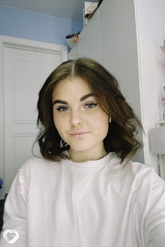Алина, 20, Москве — анкета №1800219