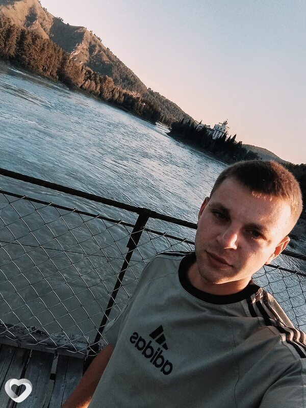 Артём, 25, Красноярске — анкета №1800363